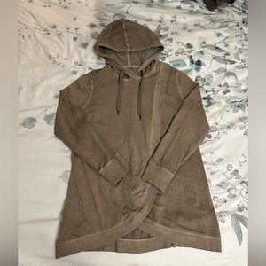 Old Navy breast-feeding hoodie, size medium. Very lightly worn.